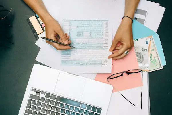 What Do Tax Attorneys Do And What Are Their Responsibilities? Handling International Tax Issues