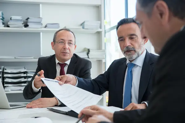 What Do Tax Attorneys Do And What Are Their Responsibilities? Representing Clients
